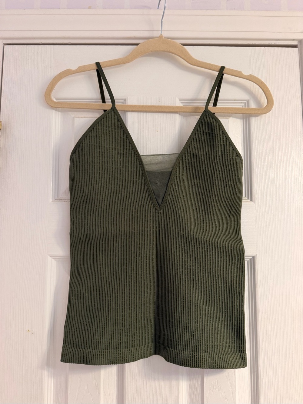 Intimately Free People Olive Ribbed V-Neck Cami Tank Top
Size: M/L